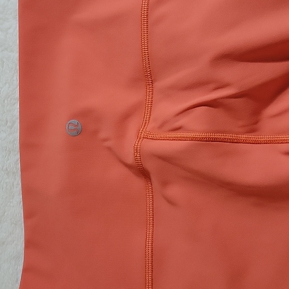 LULULEMON WUNDER UNDER HR TIGHT 25" SIZE 10 - Picture 12 of 12